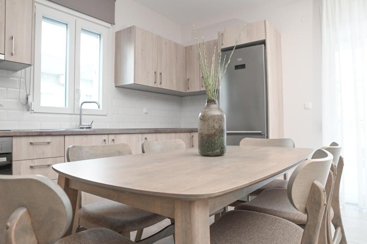 Faidra Apartments Néa Péramos エクステリア 写真